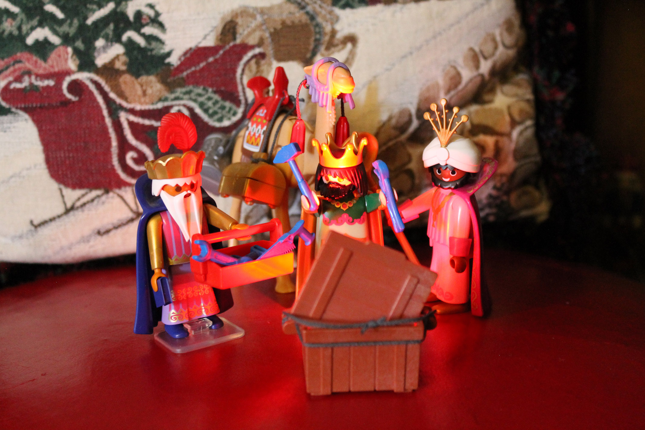 The three wisemen and a glowing crate.
